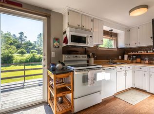 8581 State Route 30 #A, Jamaica, VT 05343