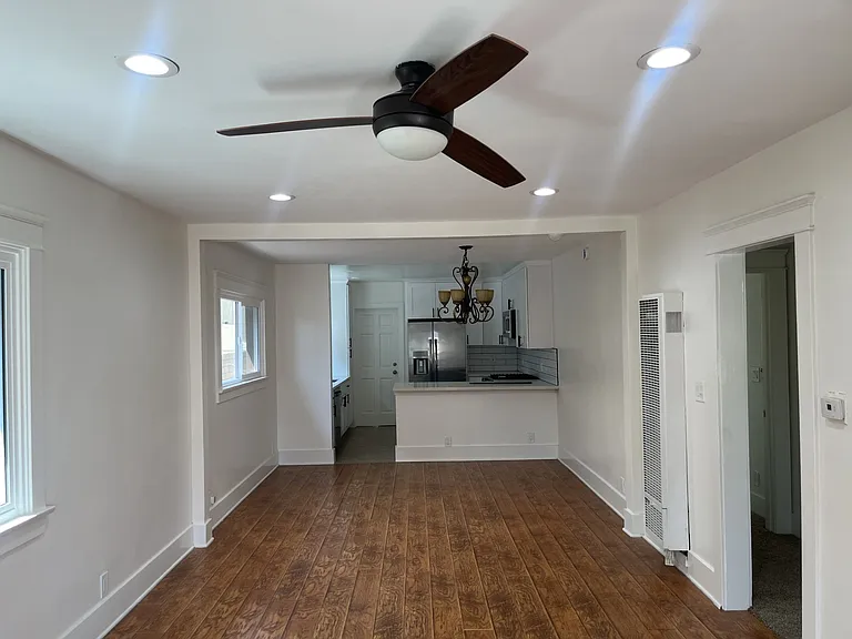 207 Nieto Ave — Photo 9