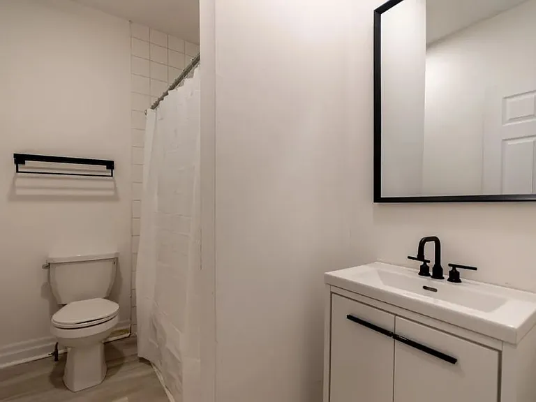 140 Stewart St #2 — Photo 8