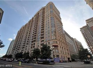 888 N. Quincy Street, Arlington, VA 22203
