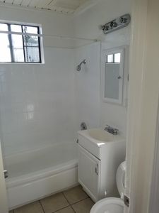 115 E 82nd Pl, Los Angeles, CA, 90003