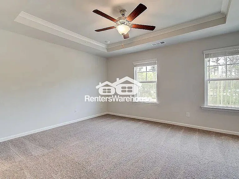 3203 Bateman Dr — Photo 9