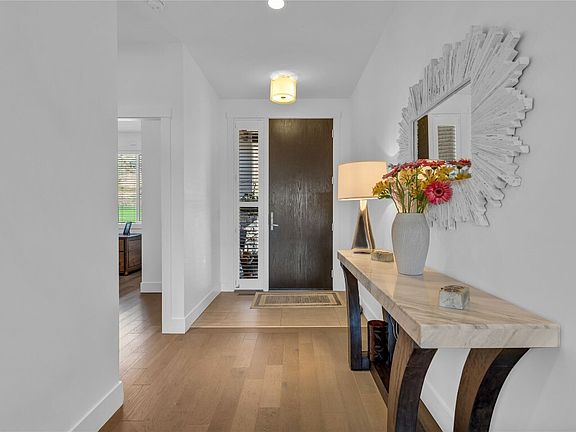 5th image of 1640 Winter Ln