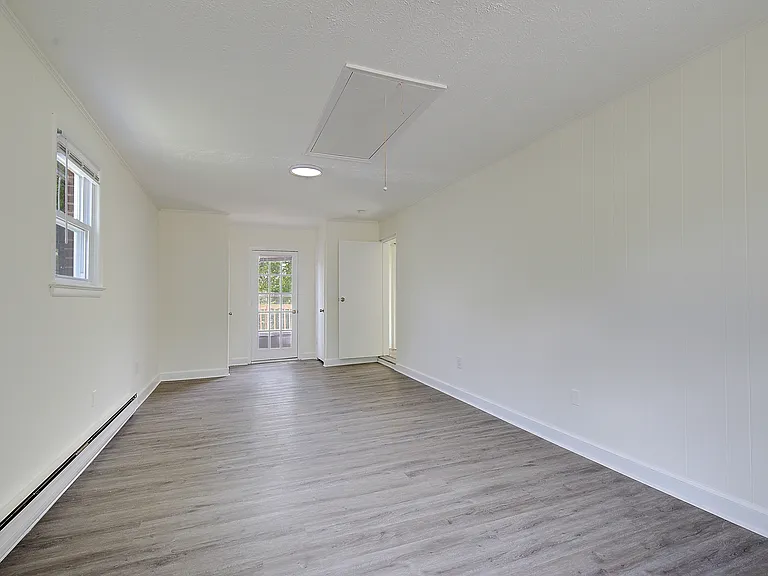 6417 Kaine Dr — Photo 22