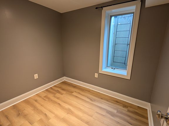 3rd image of 1376 Talbert Ct SE #20A