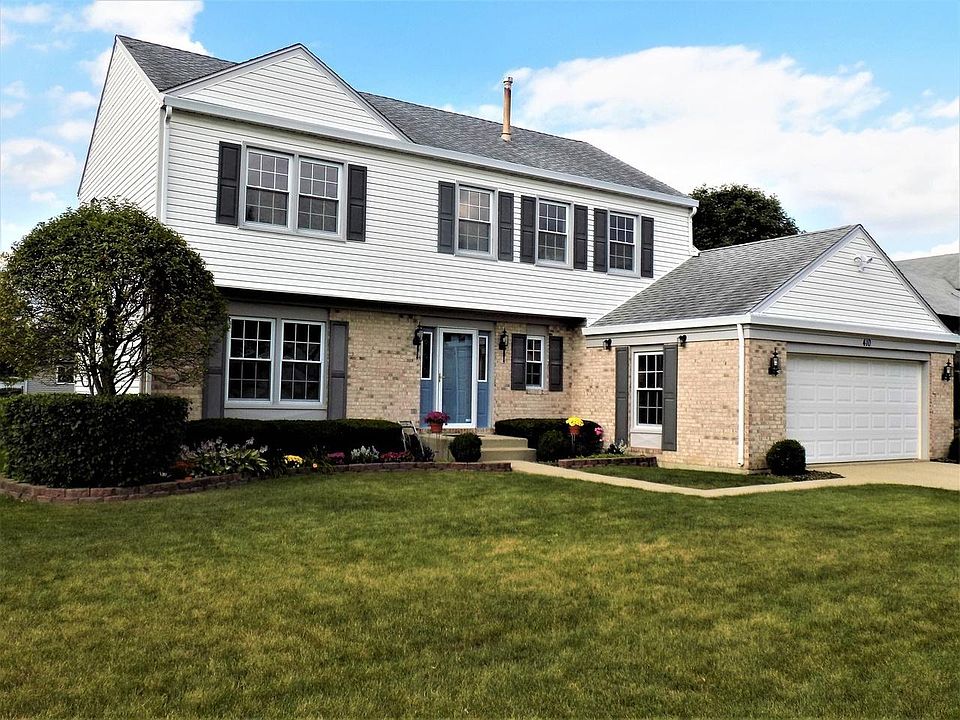 1st image of 410 Chateau Dr