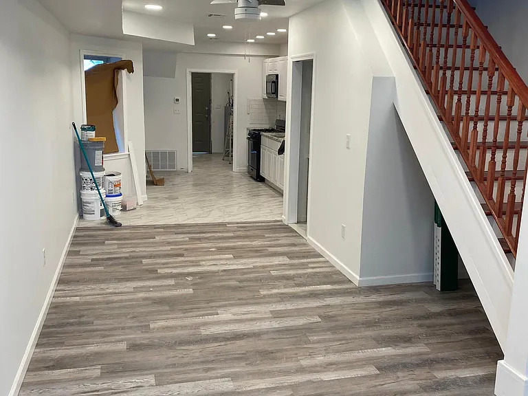 343 N Connecticut Ave — Photo 2