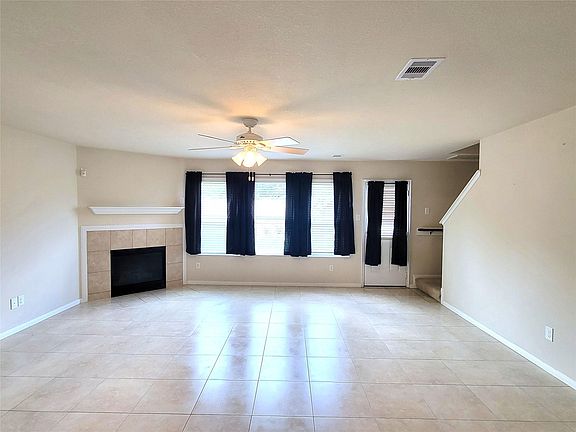 4th image of 5007 Fair Oak Dale Ln