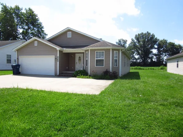 8065 E Audrey Ave, Terre Haute, IN 47803