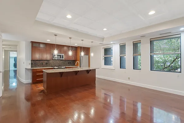 333 S Salina St #1 — Photo 18