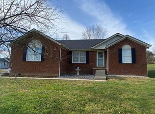 225 Leonard St, Perryville, KY 40468