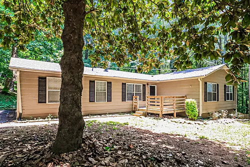 7970 Norris Lake Rd Photo 1