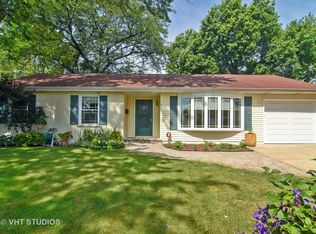 1612 N Kaspar Ave, Arlington Heights, IL 60004