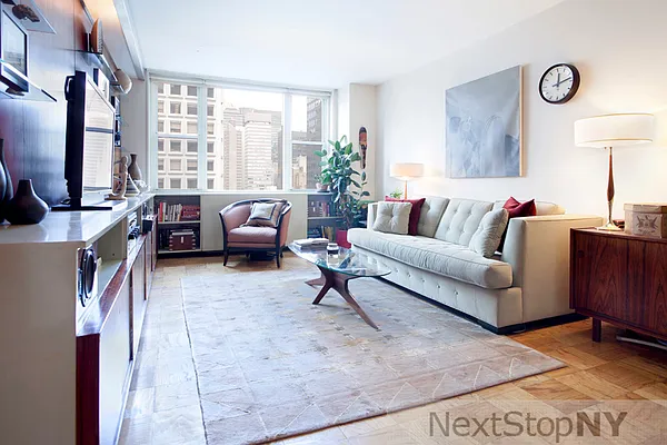 Sold by NextStopNY | media 17