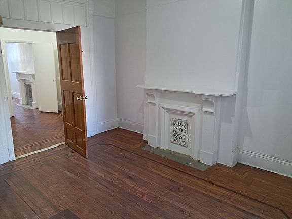 3rd image of 455 Saint Johns Pl #A2