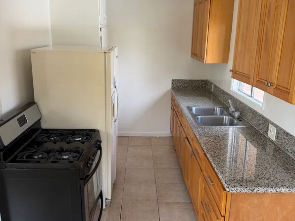 15231 Acre St #D, North Hills, CA 91343