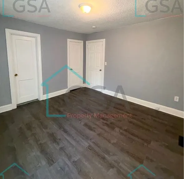 8 Watts Ct — Photo 11