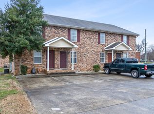 2311 Raleigh Ct, Clarksville, TN 37043