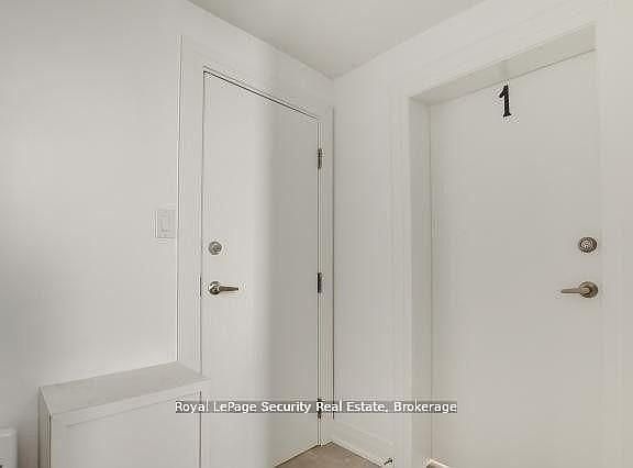 4th image of 148 Portland St