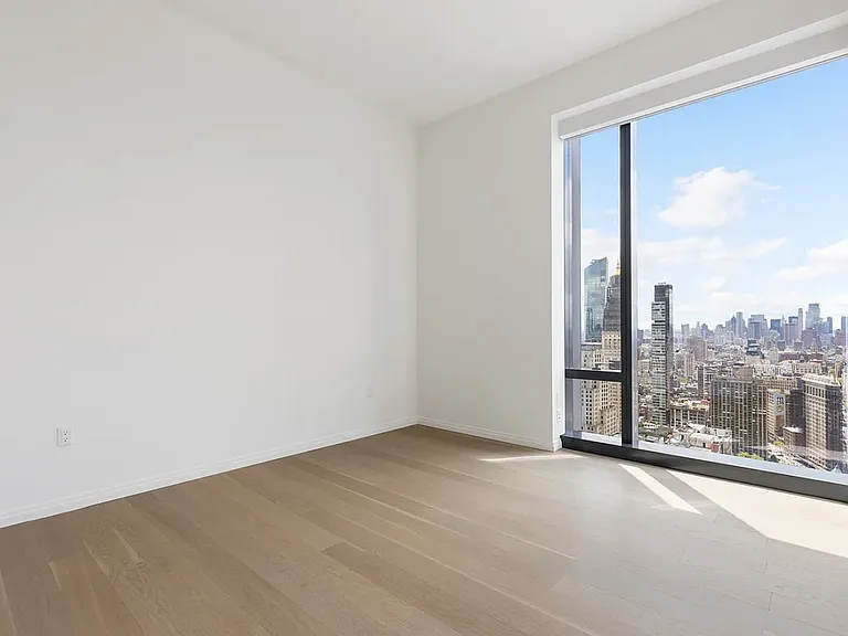 277 5th Ave #43C — Photo 4