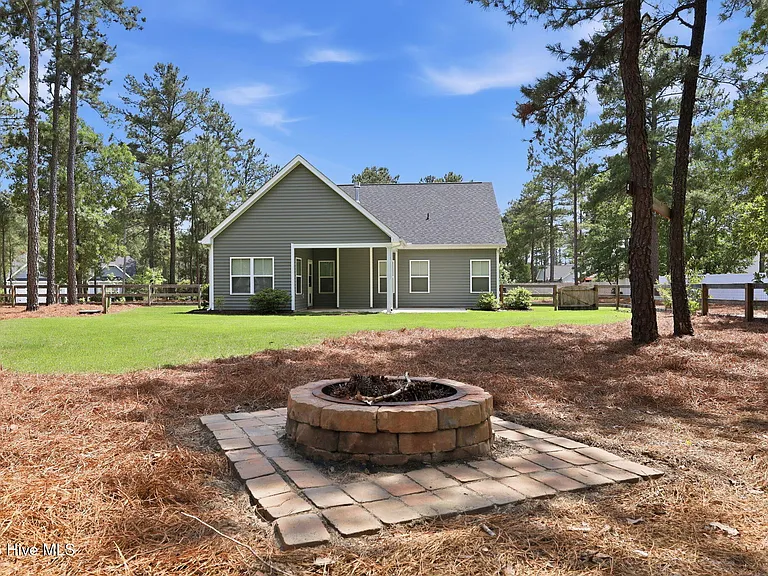 511 Pondpine Ln — Photo 38