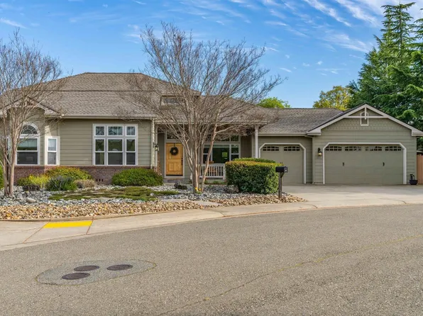 370 Sutter Crst E, Sutter Creek, CA 95685