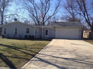 52 Hubbard Way, Montgomery, IL 60538