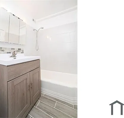 9344 S Lafayette Ave — Photo 13