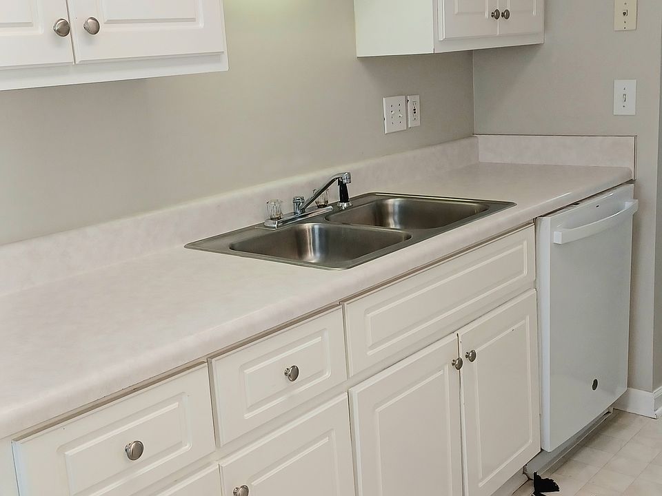 Dishwasher and Kitchen Sink Area