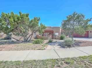 2962 Berardinelli Rd, Santa Fe, NM 87505