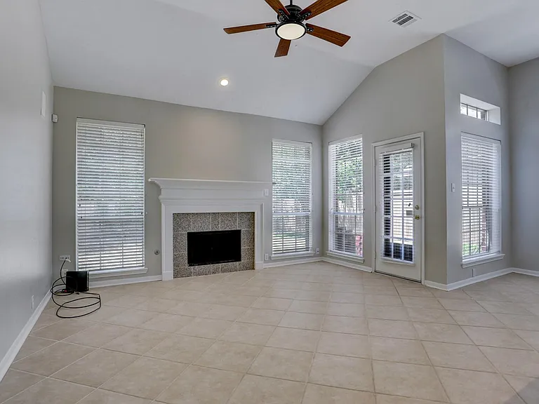 14019 Lake Trail Dr — Photo 4