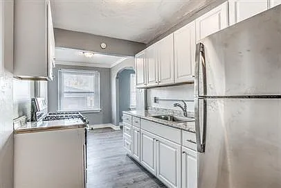 807 Clara Ave — Photo 4