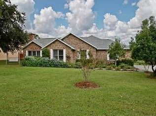 1240 Dean St, Saint Cloud, FL 34771