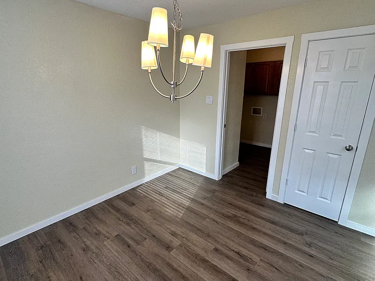 6620 Moss Ln — Photo 31