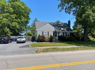 194 Norwood Ave, Warwick, RI 02888