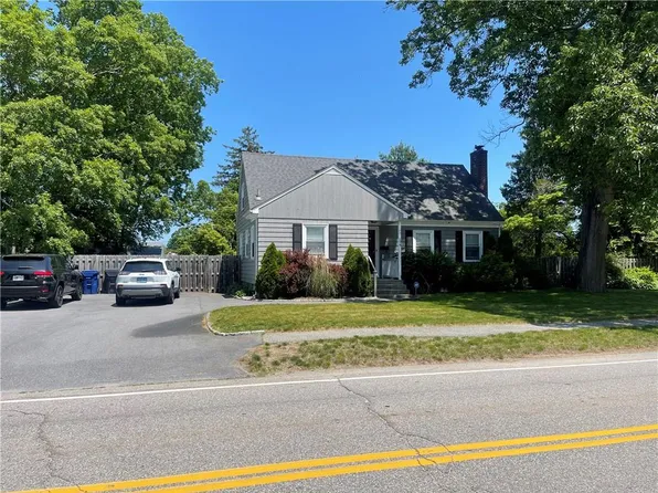 194 Norwood Ave, Warwick, RI 02888