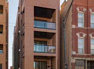 1427 W Grand Ave APT 2, Chicago, IL 60642