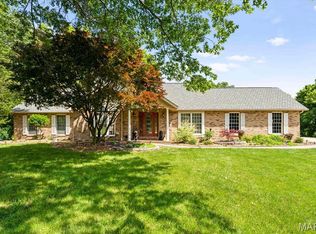 2 Sugar Hill Ct, Edwardsville, IL 62025