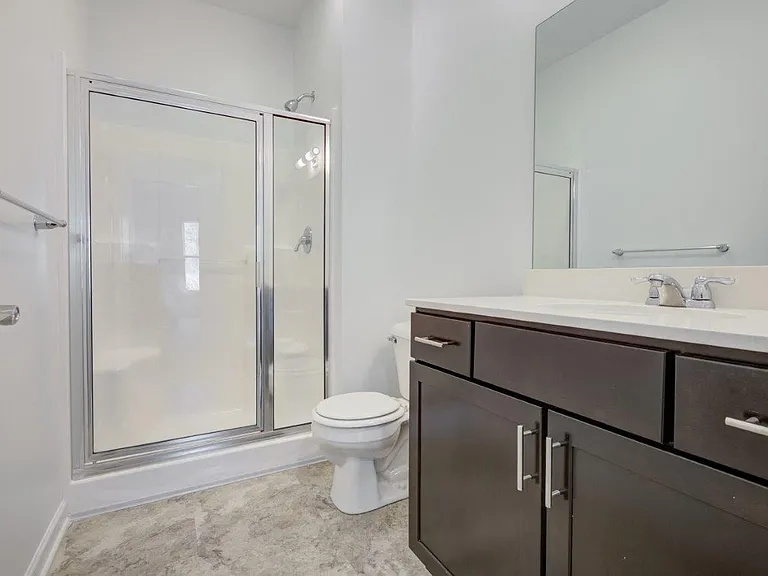 The Links at CenterPointe Townhomes — Photo 9