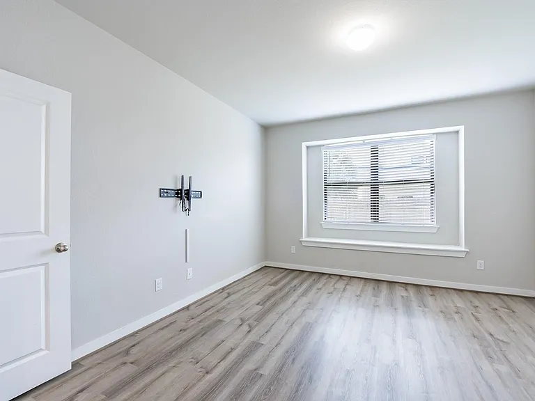 147 Waterside Rd #A — Photo 12
