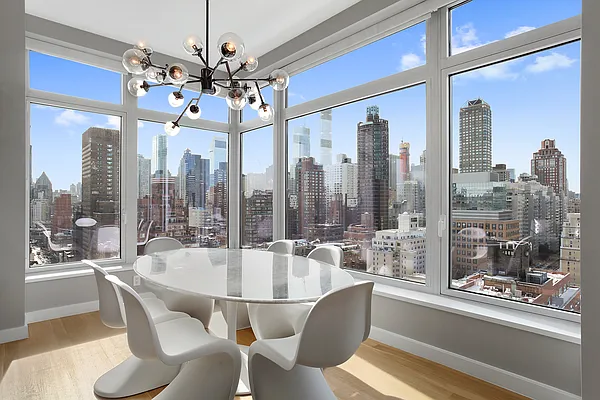 Rented by Douglas Elliman | media 29