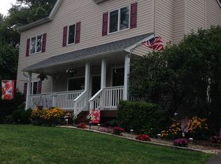 46 Glen Ave, Stockholm, NJ 07460