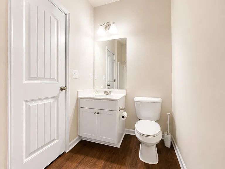 1856 Hanover West Dr — Photo 6