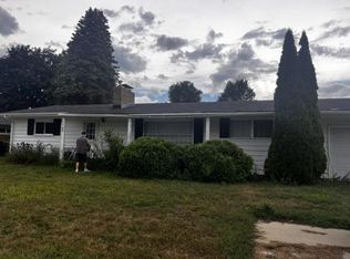 2525 Larry Tim Dr, Saginaw, MI 48601