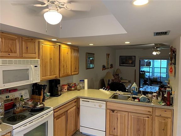 3rd image of 2033 Golfside Village Dr