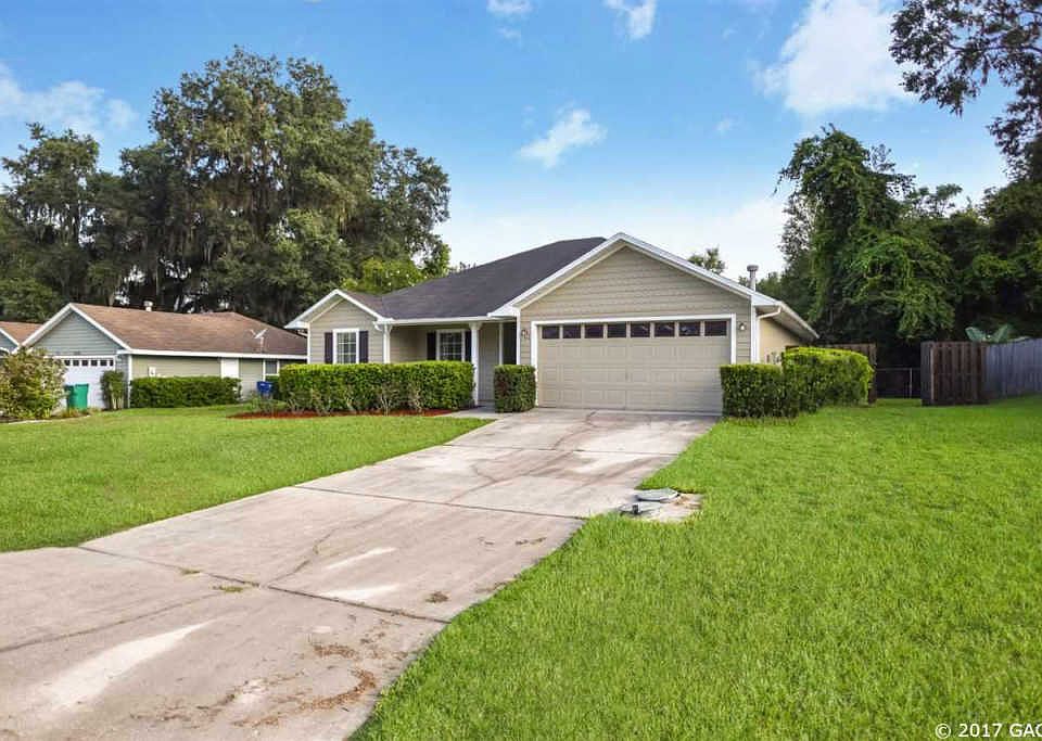1st image of 7468 NW 121st Ln