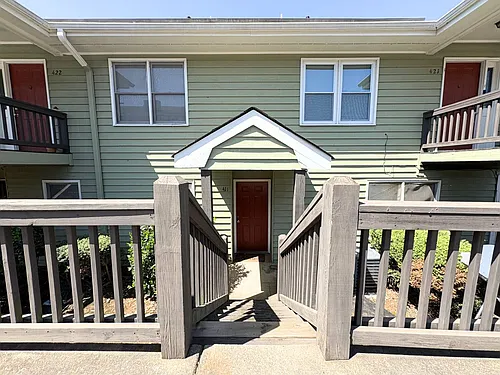 2505 W Broad St #414 Photo 1