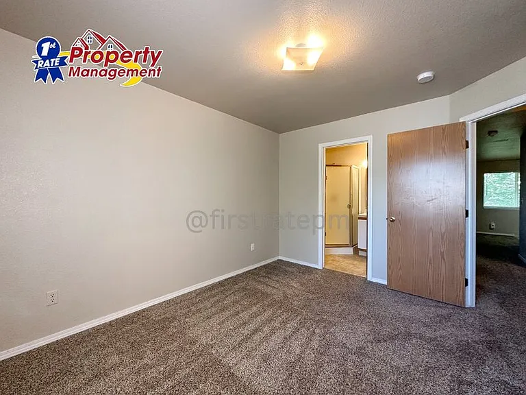 4721 W Pasadena Ln #202 — Photo 16