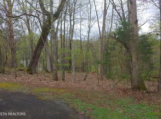 Tomahawk Trl, Maryville, TN 37801