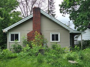 220 3rd Ave NW, Forest Lake, MN 55025